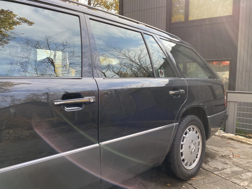 1992 Mercedes-Benz W124 E-Class - Image 29 of 31