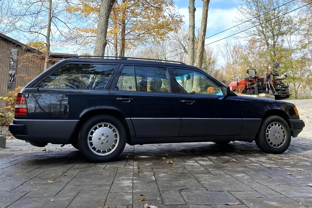 1992 Mercedes-Benz W124 E-Class - Image 3 of 31