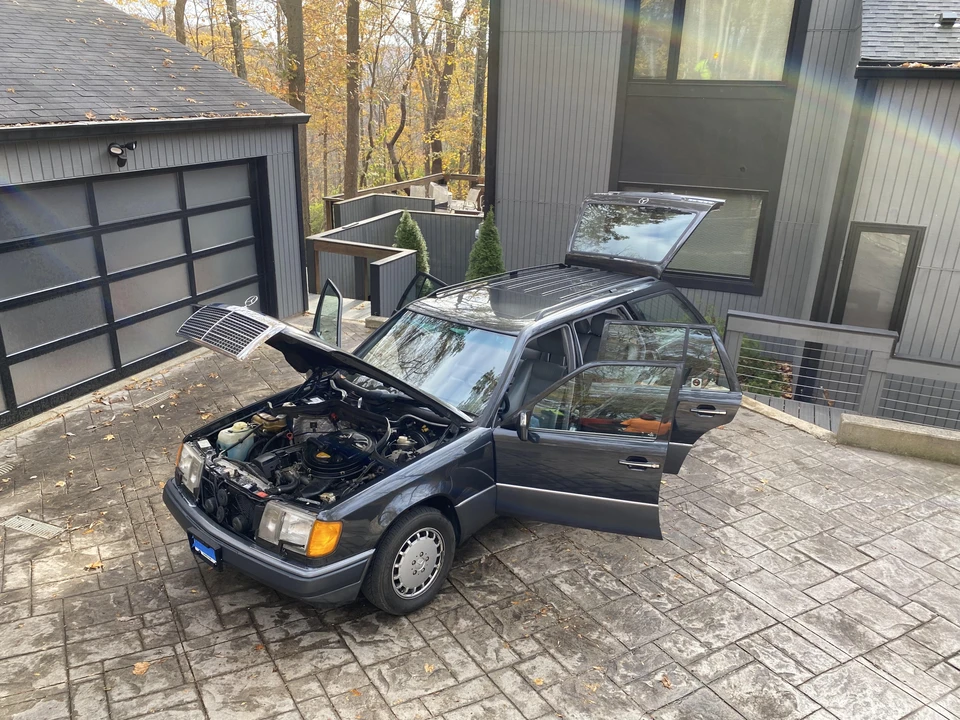 1992 Mercedes-Benz W124 E-Class - Image 26 of 31