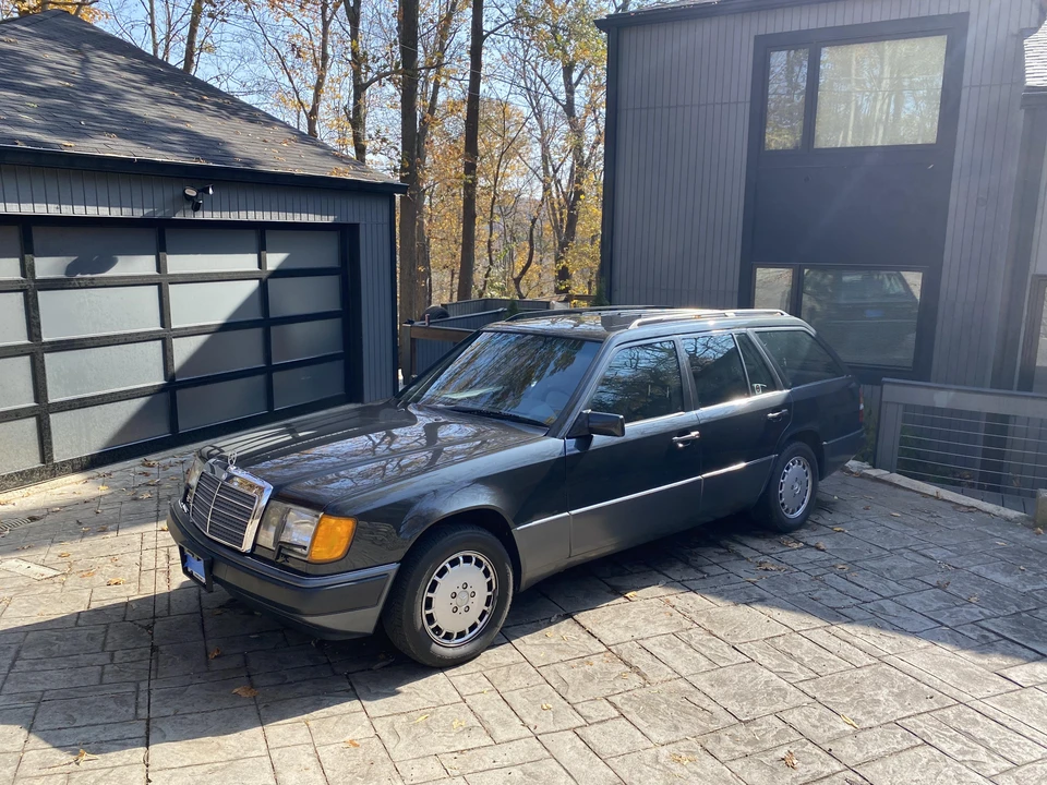 1992 Mercedes-Benz W124 E-Class - Image 8 of 31