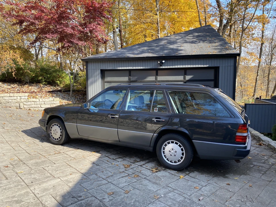 1992 Mercedes-Benz W124 E-Class - Image 16 of 31