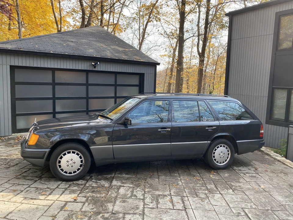 1992 Mercedes-Benz W124 E-Class - Image 13 of 31
