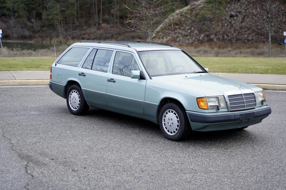 1992 Mercedes-Benz W124 E-Class - Image 5 of 31