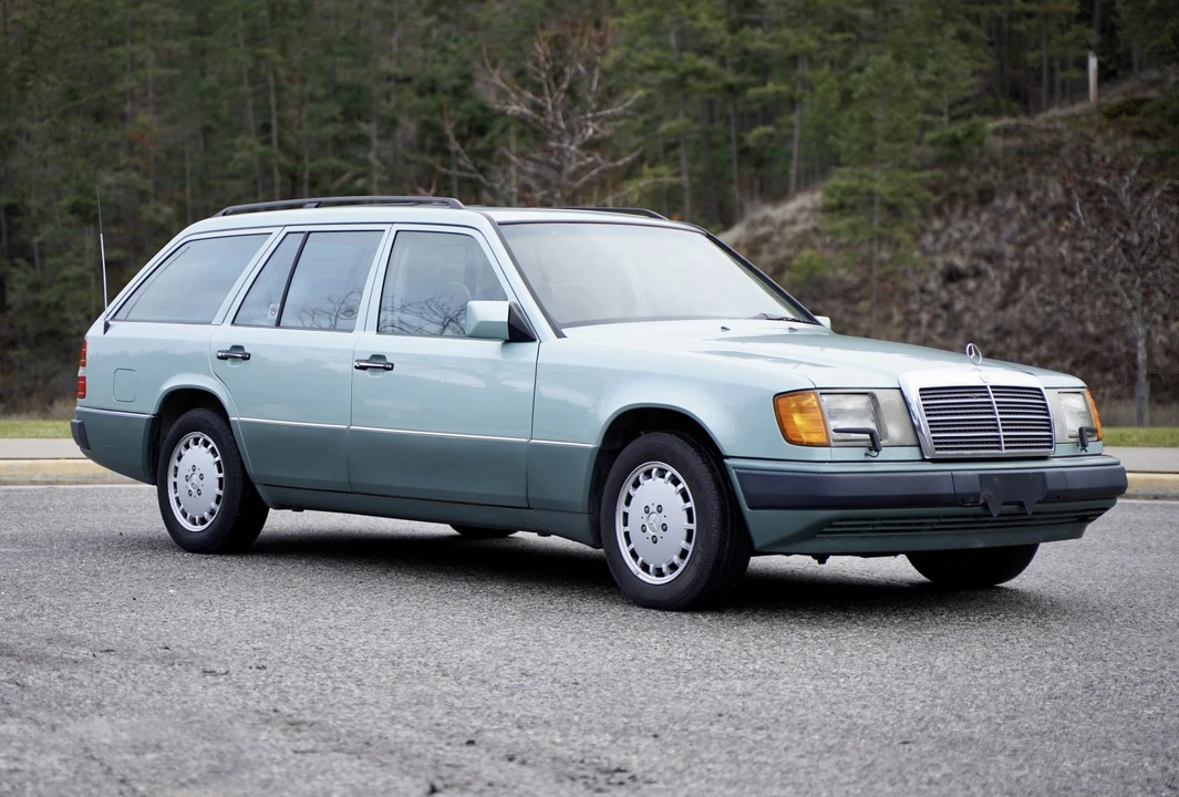 1992 Mercedes-Benz W124 E-Class - Image 6 of 31