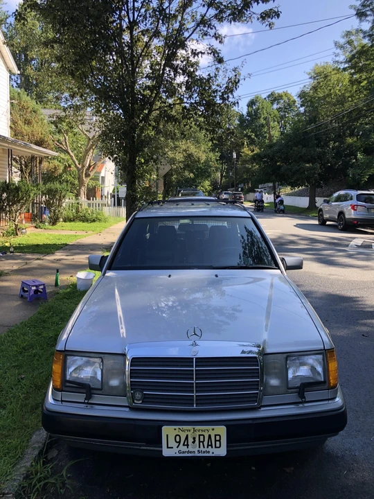 1992 Mercedes-Benz W124 E-Class - Image 18 of 31