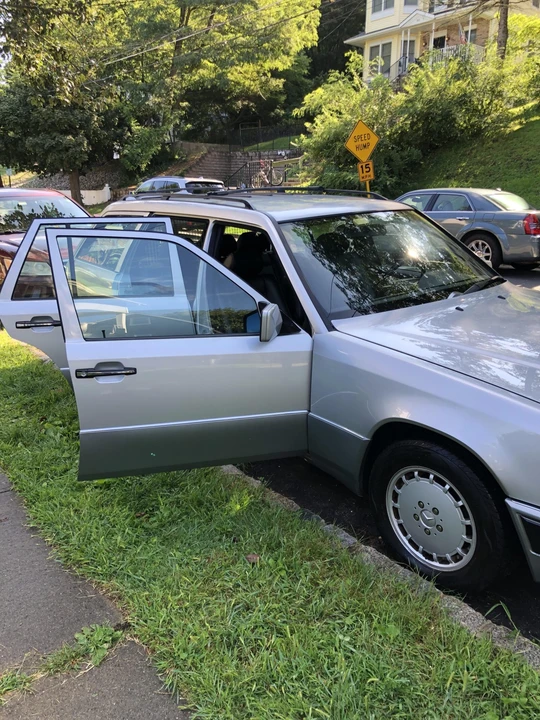 1992 Mercedes-Benz W124 E-Class - Image 20 of 31