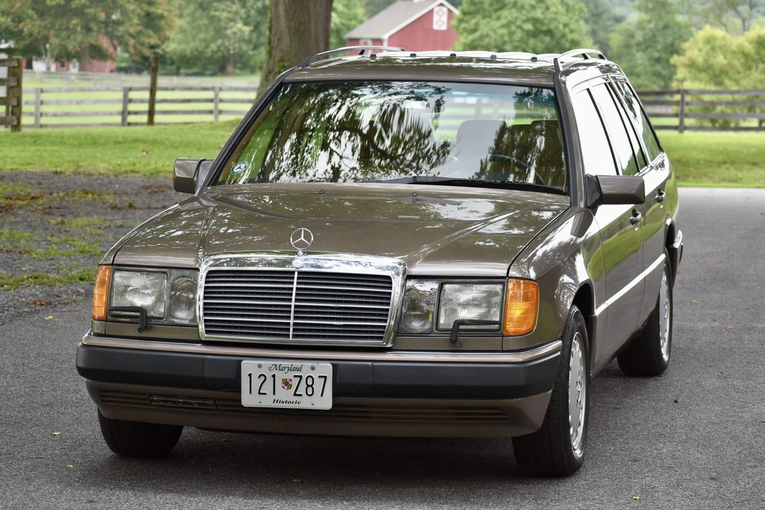 1992 Mercedes-Benz W124 E-Class - Image 3 of 31