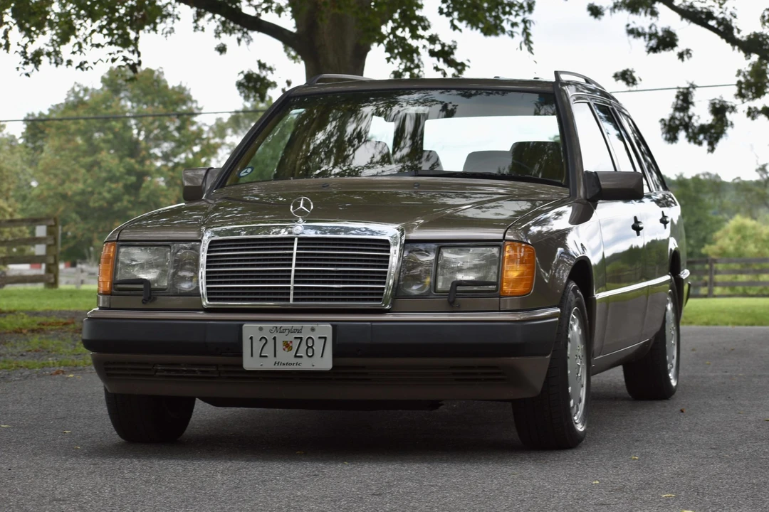 1992 Mercedes-Benz W124 E-Class - Image 4 of 31