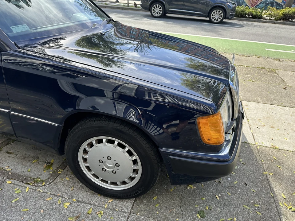 1992 Mercedes-Benz W124 E-Class - Image 13 of 31