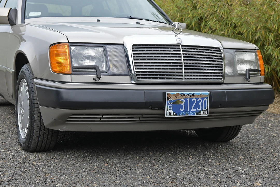 1992 Mercedes-Benz W124 E-Class - Image 22 of 31