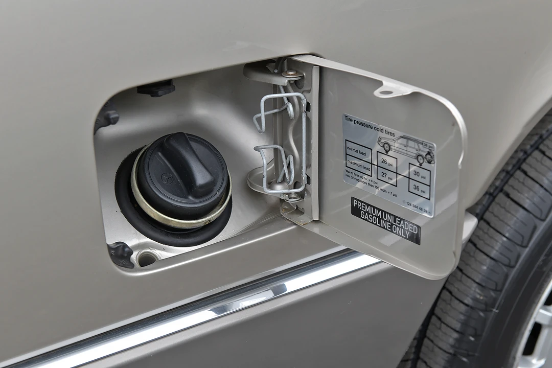 1992 Mercedes-Benz W124 E-Class - Image 31 of 31