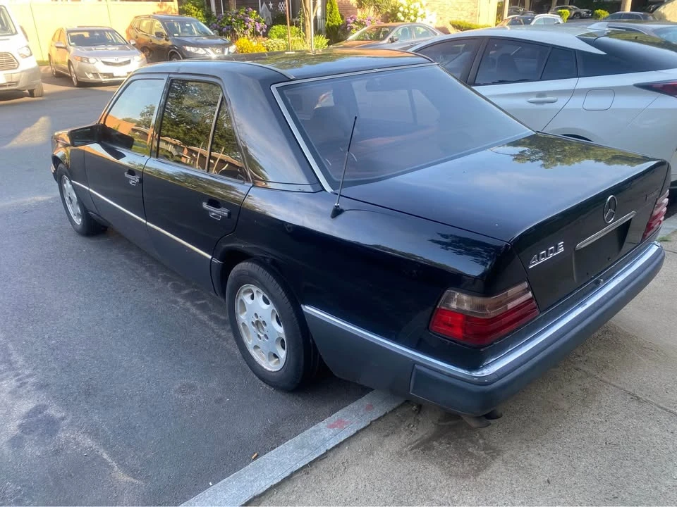 1992 Mercedes-Benz W124 E-Class - Image 11 of 14