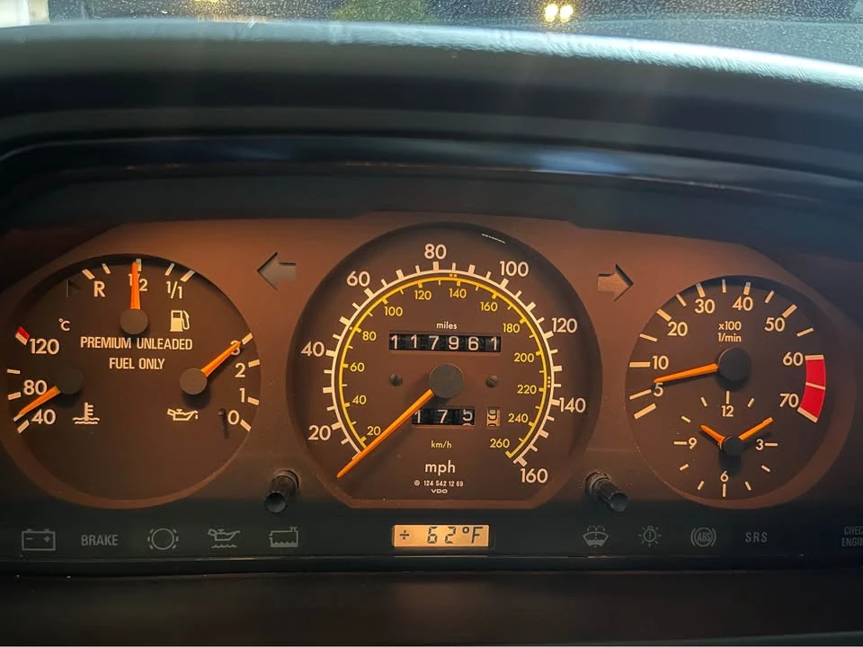 1992 Mercedes-Benz 500E & E500 - Image 8 of 20