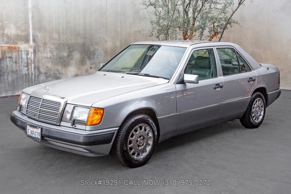 1992 Mercedes-Benz W124 E-Class - Image 8 of 24