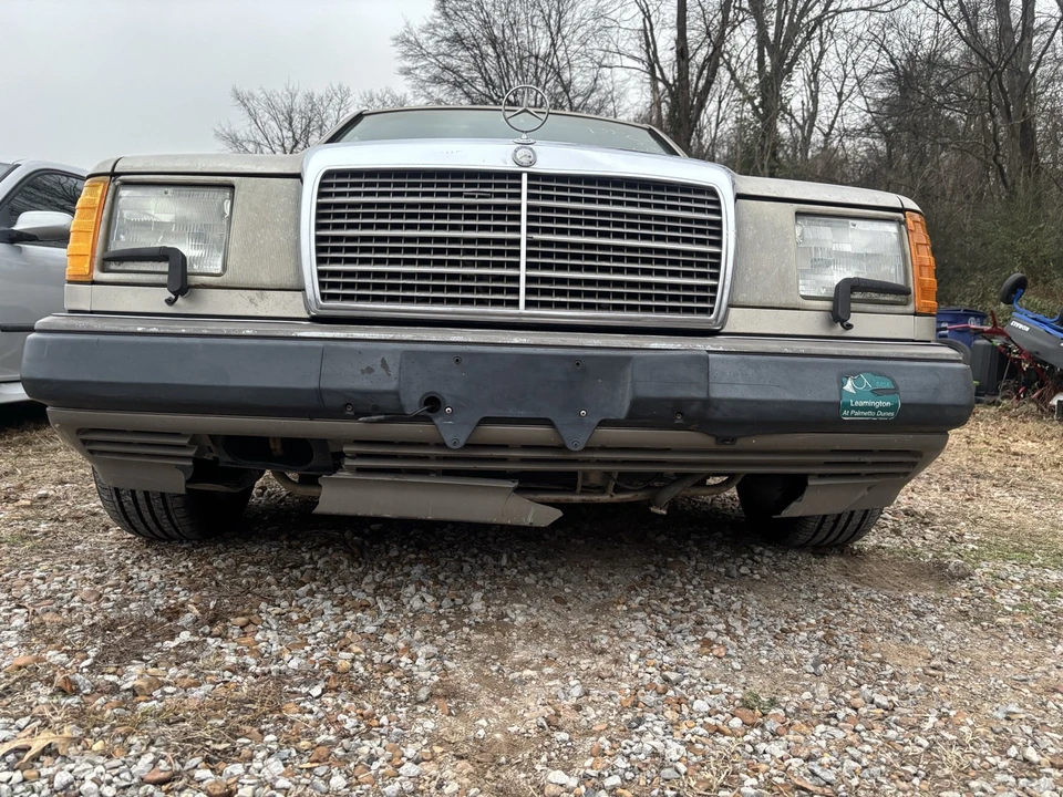 1992 Mercedes-Benz W124 E-Class - Image 4 of 11