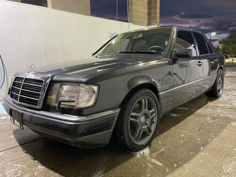 1992 Mercedes-Benz W124 E-Class - Image 24 of 24
