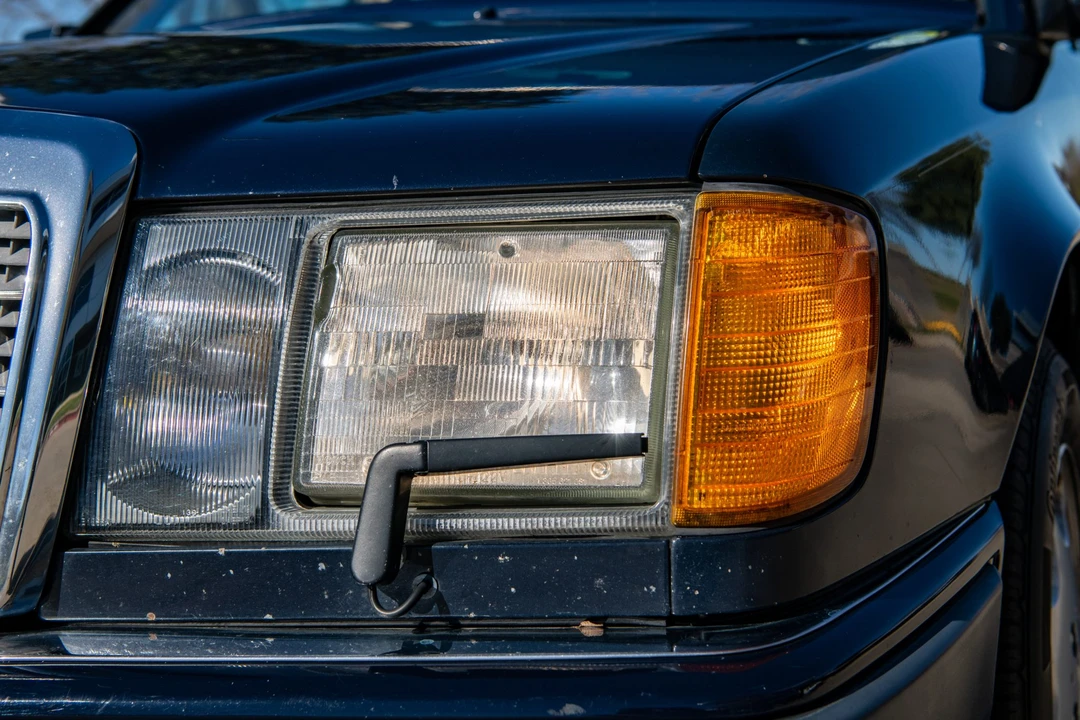 1992 Mercedes-Benz W124 E-Class - Image 31 of 31