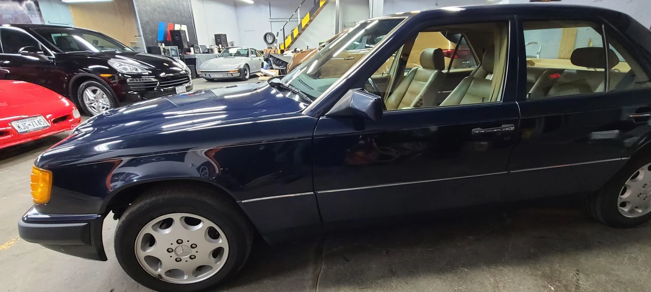 1992 Mercedes-Benz W124 E-Class - Image 22 of 31