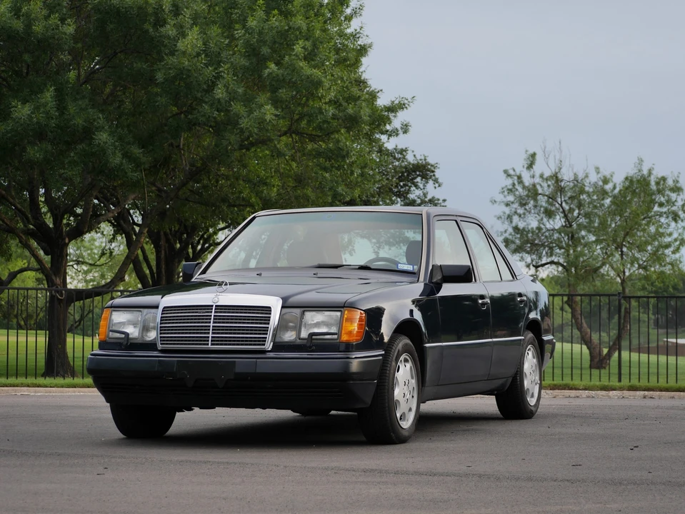 1992 Mercedes-Benz W124 E-Class - Image 6 of 31