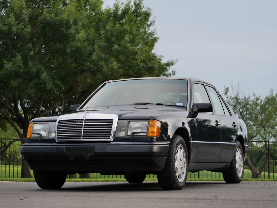 1992 Mercedes-Benz W124 E-Class - Image 5 of 31