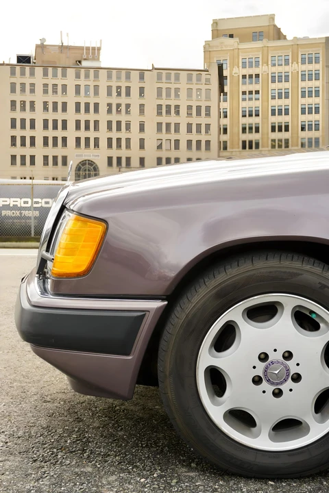 1992 Mercedes-Benz W124 E-Class - Image 24 of 31