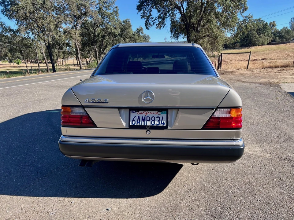 1992 Mercedes-Benz W124 E-Class - Image 8 of 31