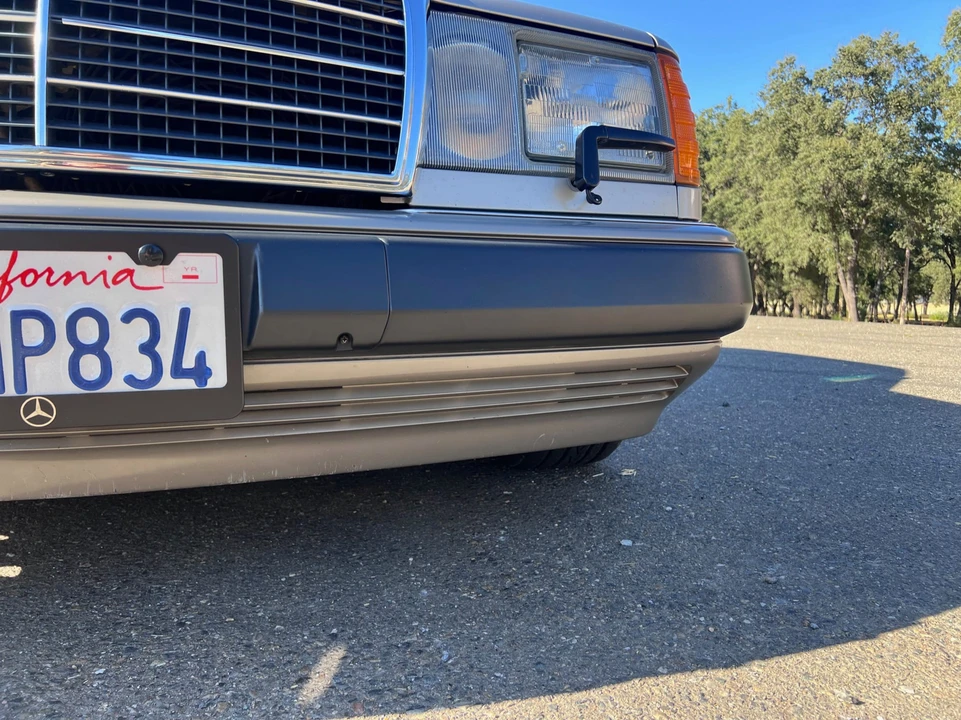 1992 Mercedes-Benz W124 E-Class - Image 30 of 31