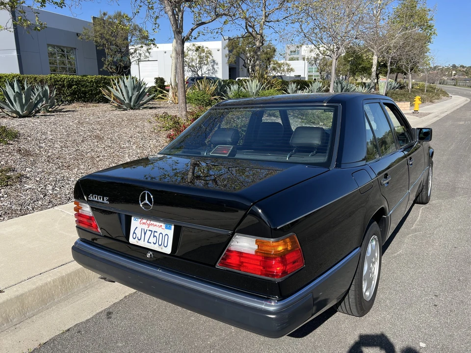 1992 Mercedes-Benz W124 E-Class - Image 12 of 31