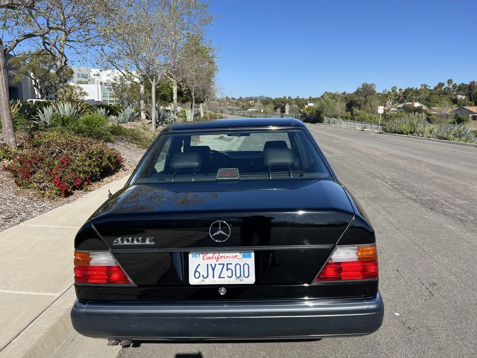 1992 Mercedes-Benz W124 E-Class - Image 13 of 31