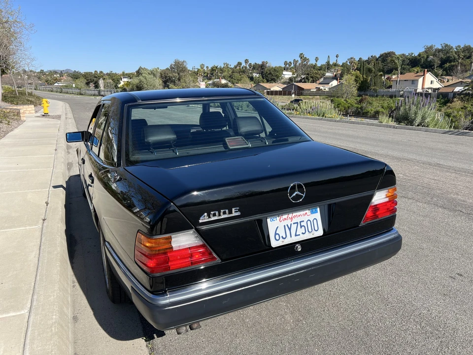 1992 Mercedes-Benz W124 E-Class - Image 15 of 31