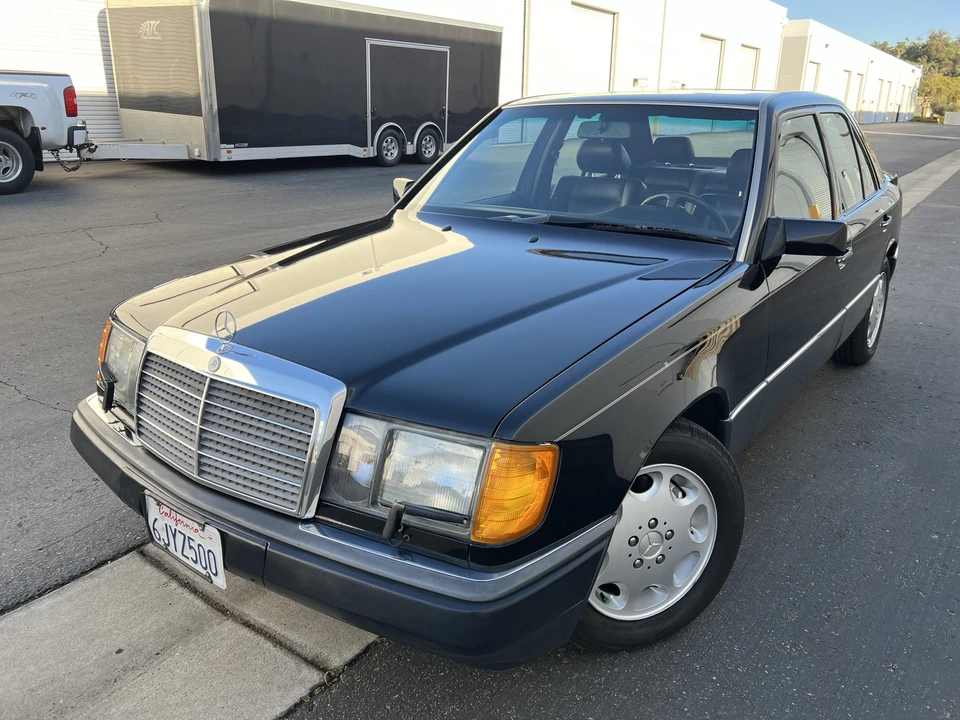 1992 Mercedes-Benz W124 E-Class - Image 21 of 31