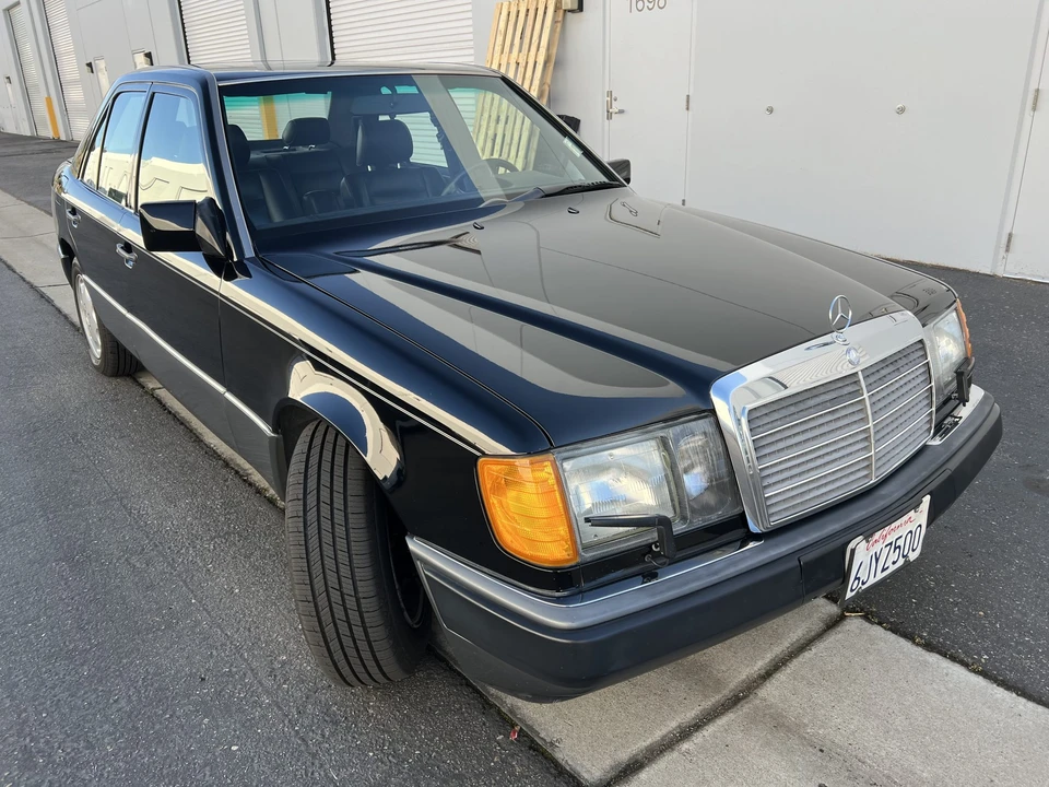 1992 Mercedes-Benz W124 E-Class - Image 23 of 31