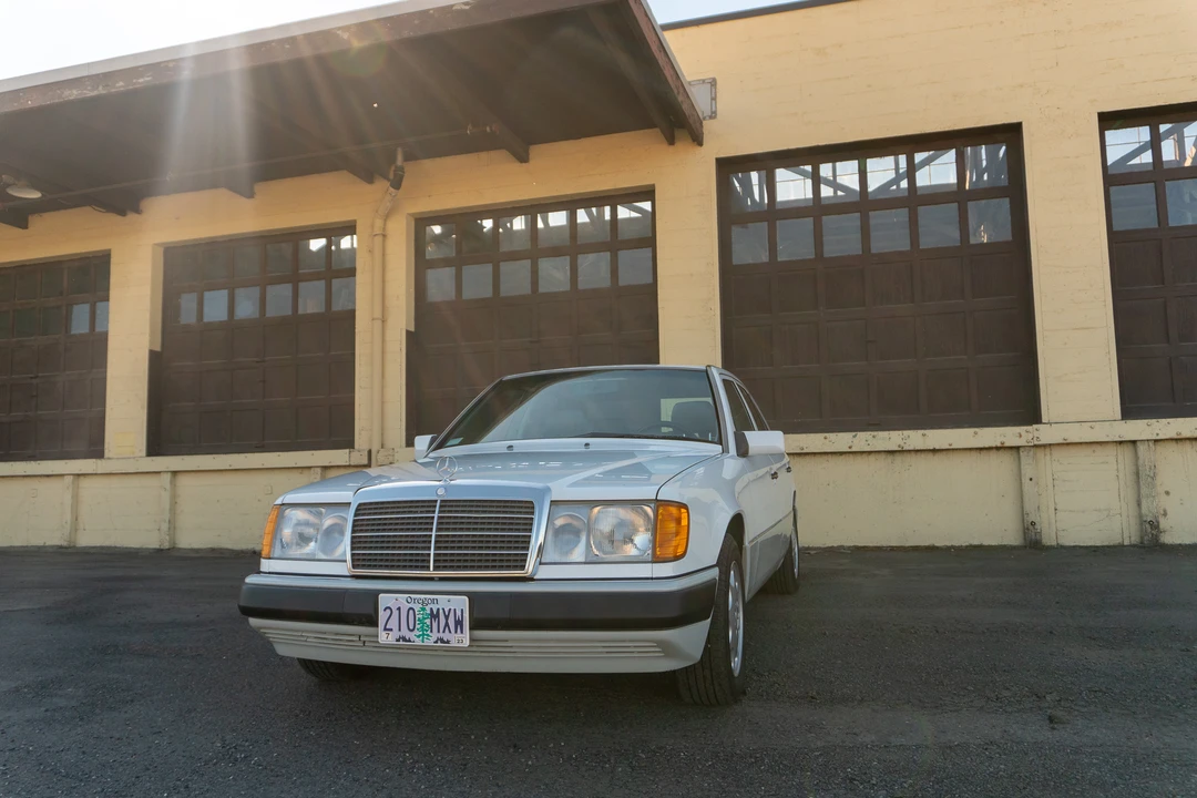 1992 Mercedes-Benz W124 E-Class - Image 8 of 31