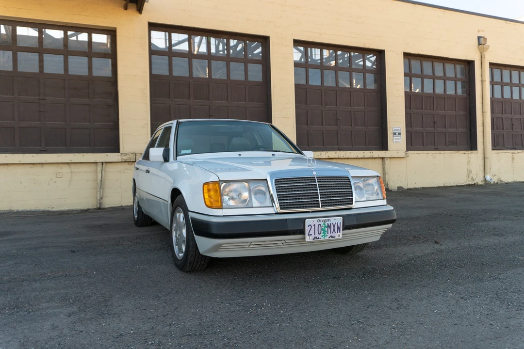 1992 Mercedes-Benz W124 E-Class - Image 22 of 31