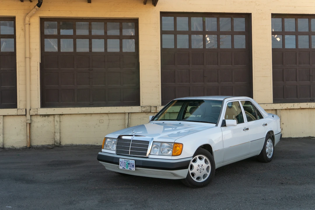 1992 Mercedes-Benz W124 E-Class - Image 15 of 31