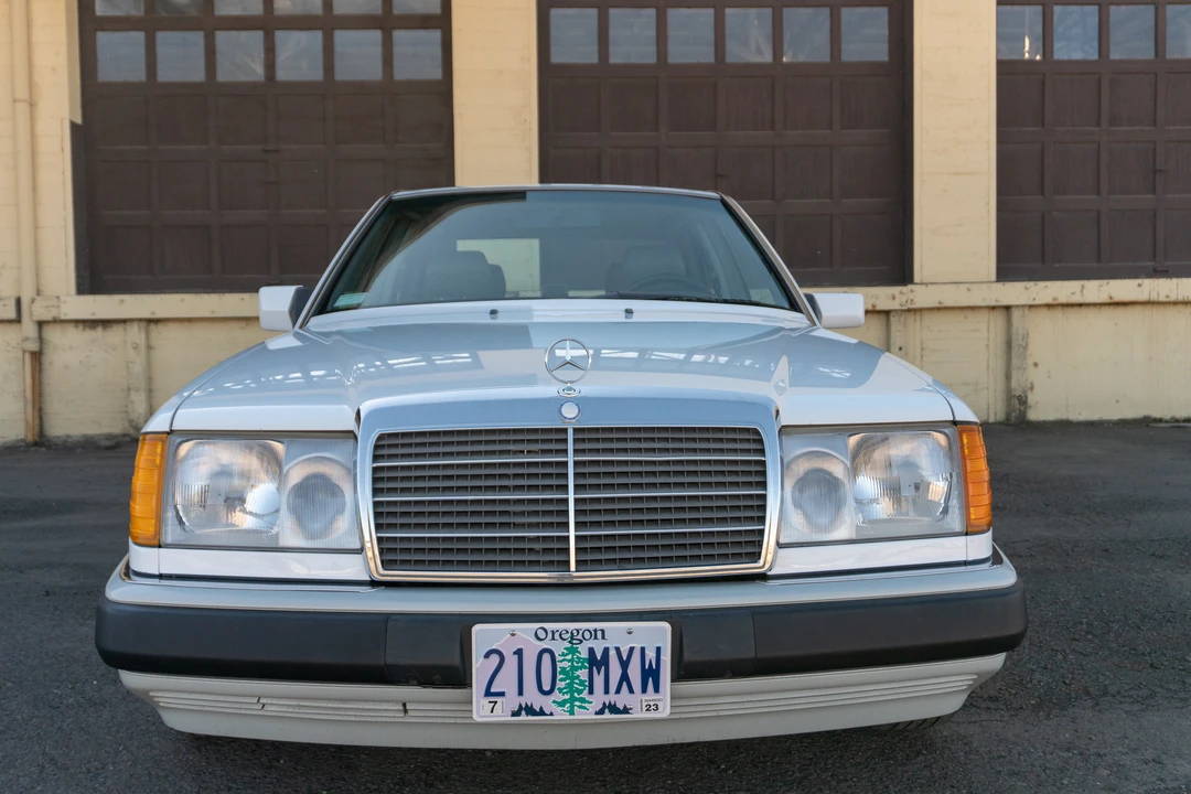 1992 Mercedes-Benz W124 E-Class - Image 6 of 31
