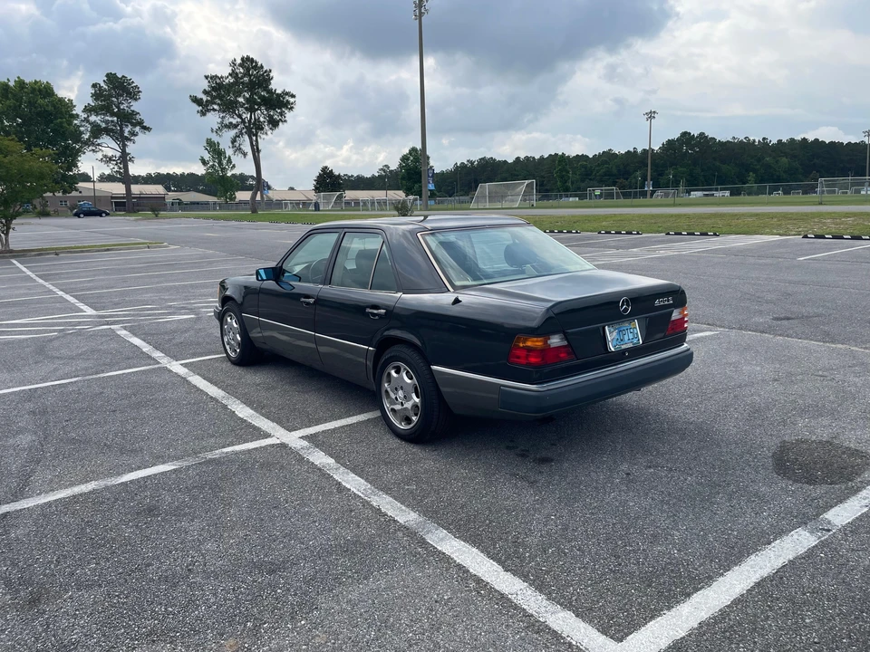 1992 Mercedes-Benz W124 E-Class - Image 11 of 31