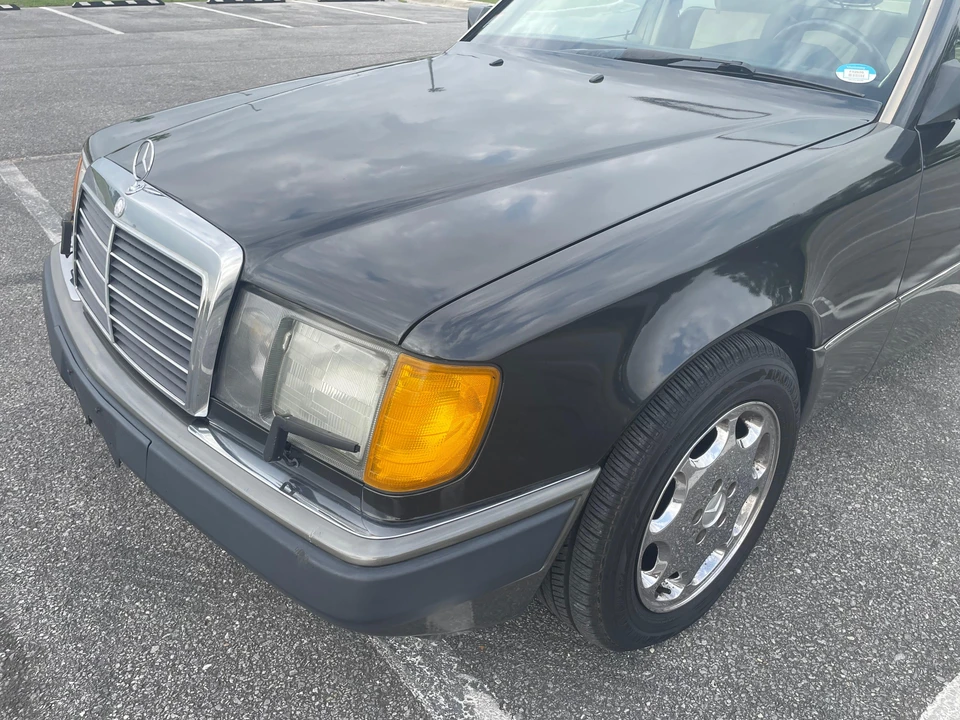 1992 Mercedes-Benz W124 E-Class - Image 20 of 31