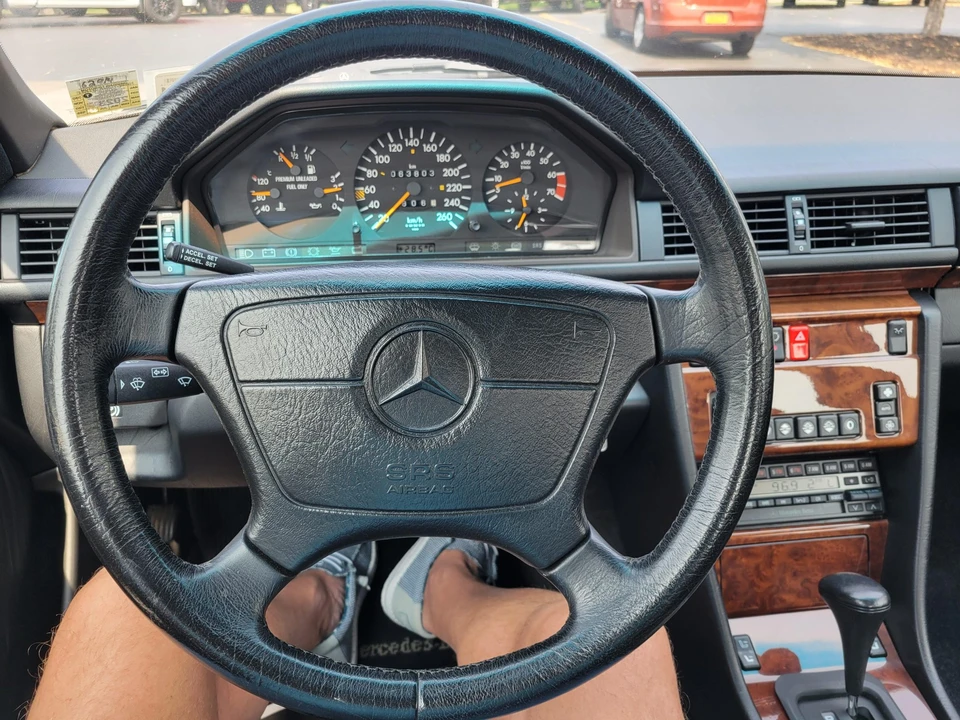 1992 Mercedes-Benz W124 E-Class - Image 22 of 31