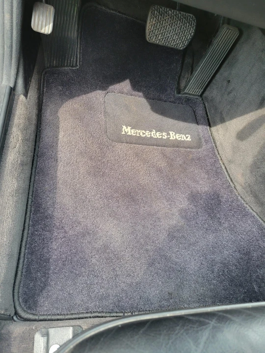 1992 Mercedes-Benz W124 E-Class - Image 30 of 31