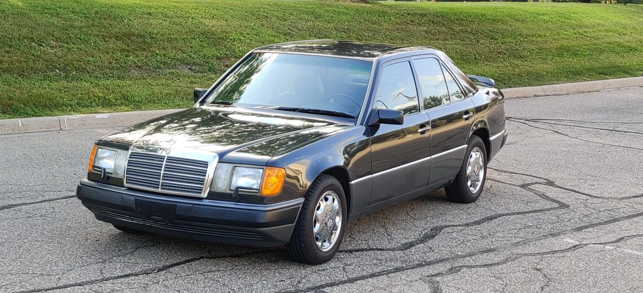 1992 Mercedes-Benz W124 E-Class - Image 3 of 31