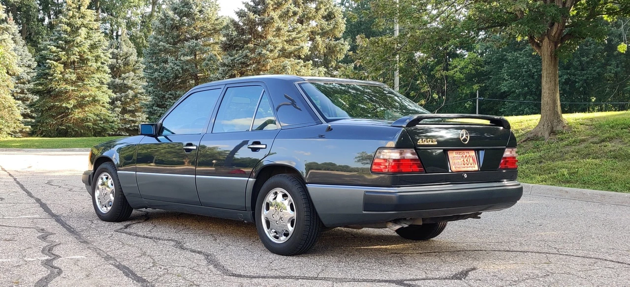 1992 Mercedes-Benz W124 E-Class - Image 12 of 31