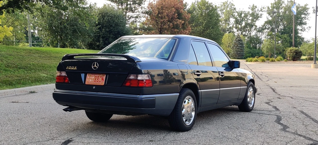 1992 Mercedes-Benz W124 E-Class - Image 20 of 31