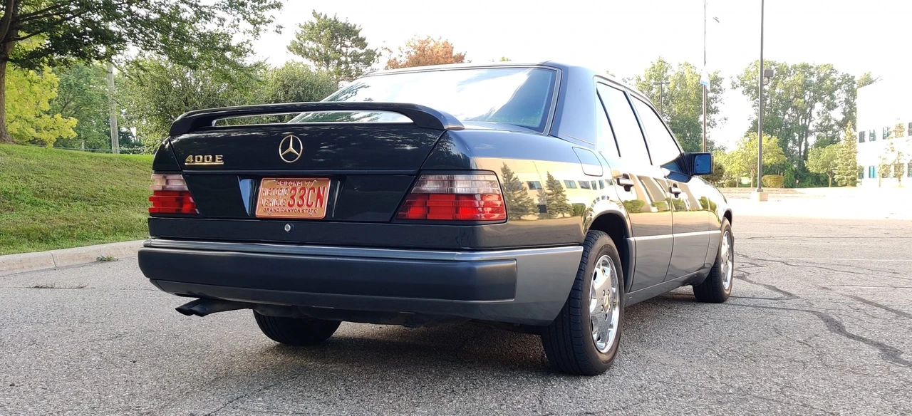 1992 Mercedes-Benz W124 E-Class - Image 19 of 31