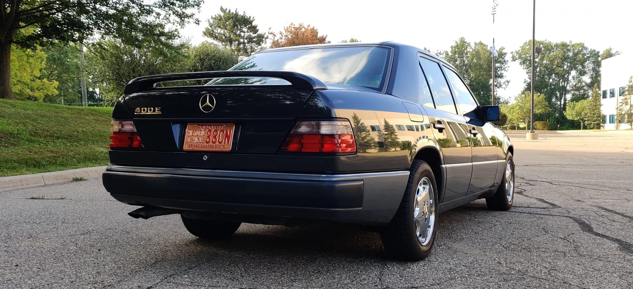1992 Mercedes-Benz W124 E-Class - Image 18 of 31