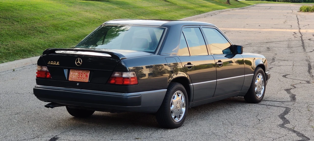 1992 Mercedes-Benz W124 E-Class - Image 23 of 31