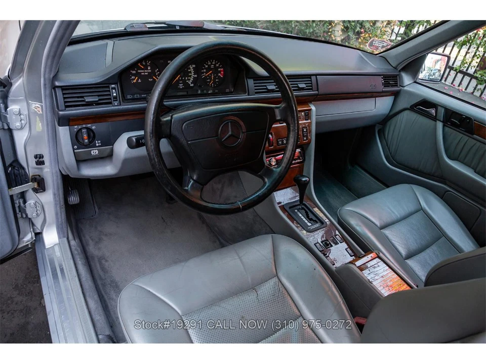 1992 Mercedes-Benz W124 E-Class - Image 17 of 31