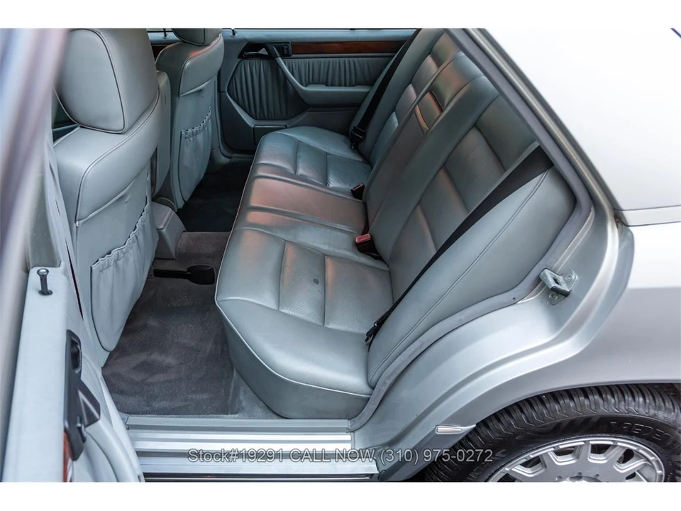 1992 Mercedes-Benz W124 E-Class - Image 21 of 31