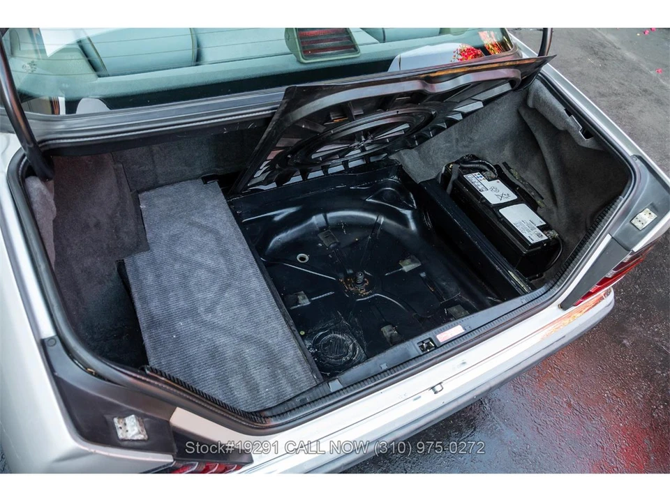1992 Mercedes-Benz W124 E-Class - Image 29 of 31