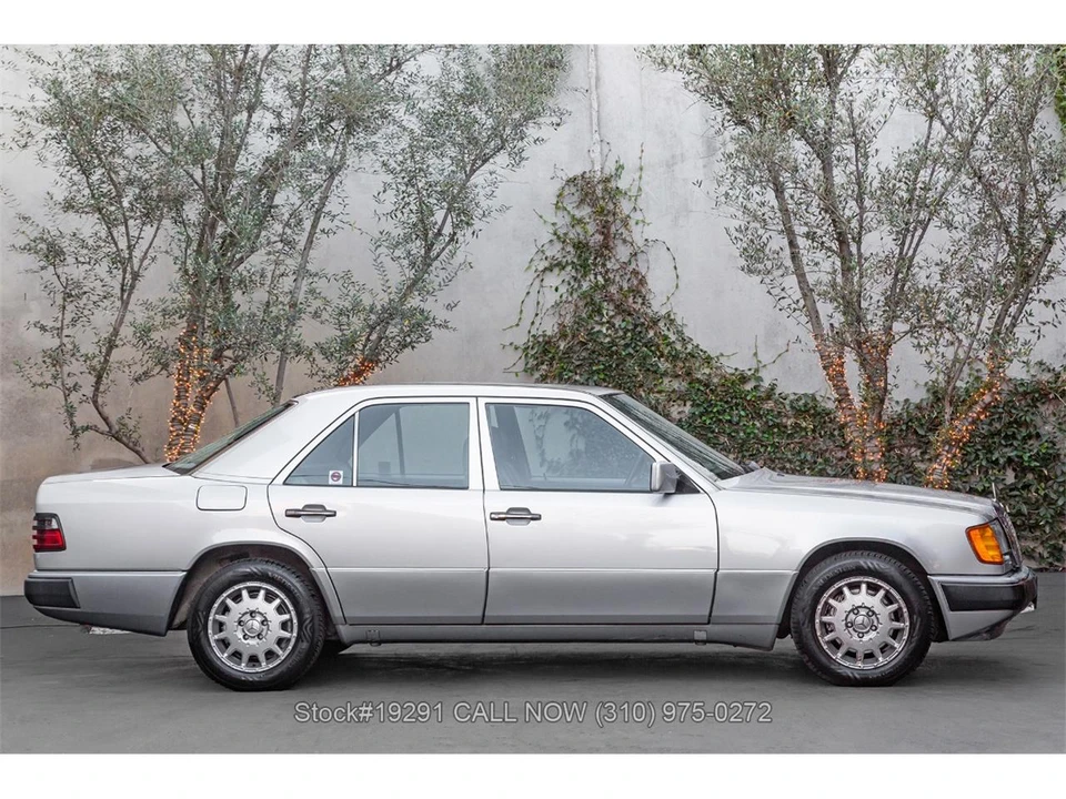 1992 Mercedes-Benz W124 E-Class - Image 4 of 31